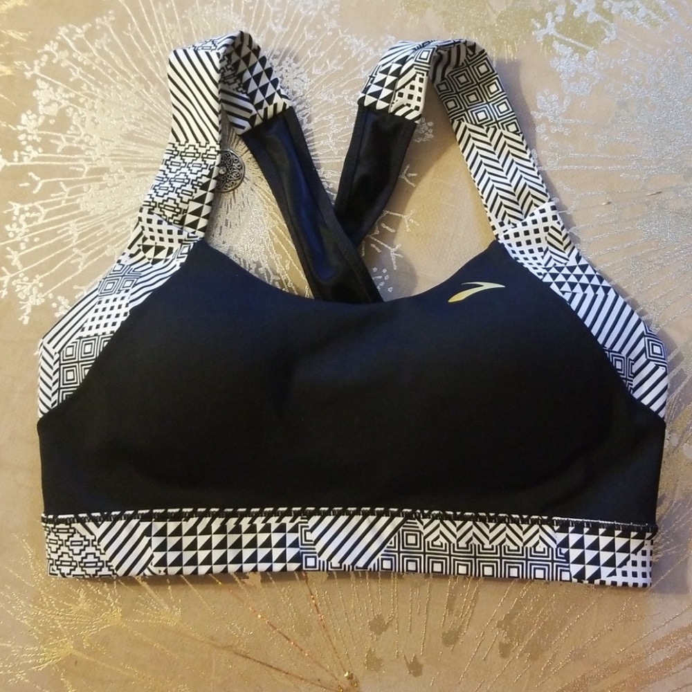 Like new Brooks/REI sports bra originally $95